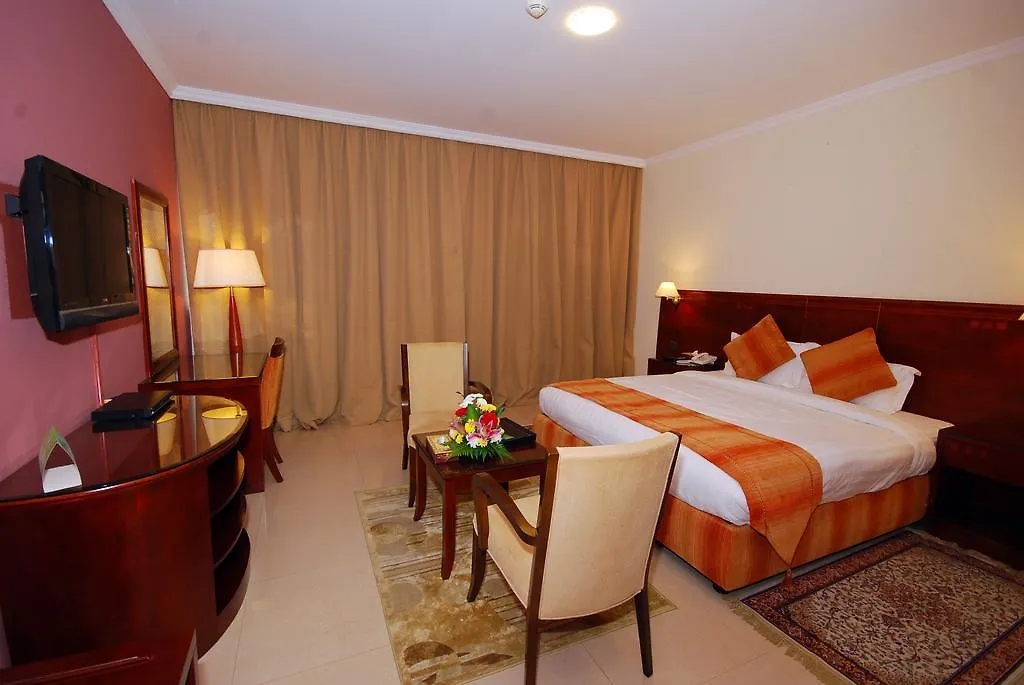Ramee Hotel Apartments Abu Dhabi 0*,